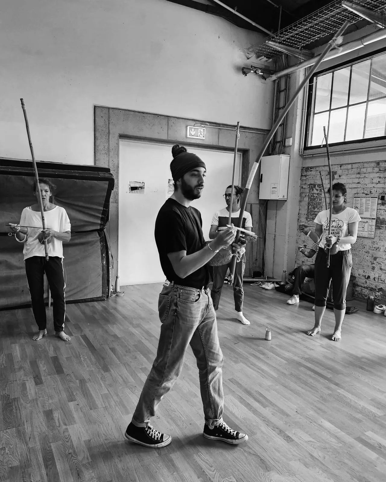 Music workshop with the berimbau